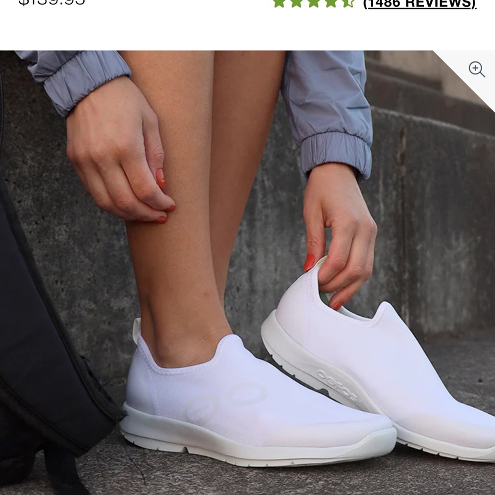 OOFOS Women's White OOMG Sport Low Sneakers, sz 7